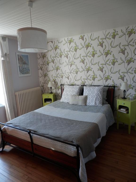 Chambre D'Hotes Jules & Annette Вител Екстериор снимка